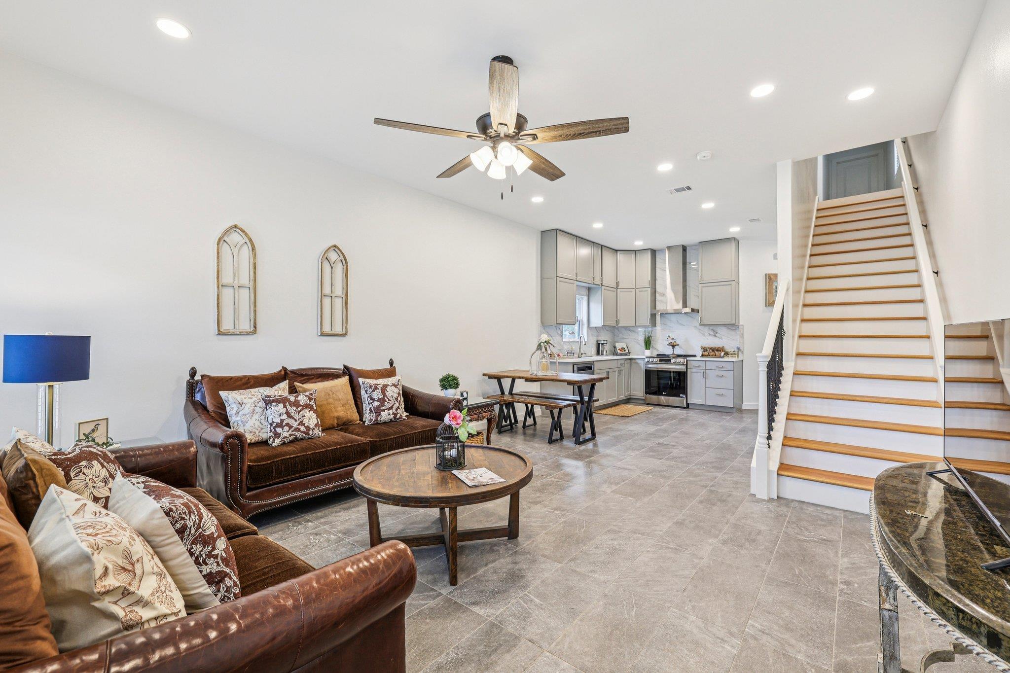 117 Golf Crest DR #C — photo 5