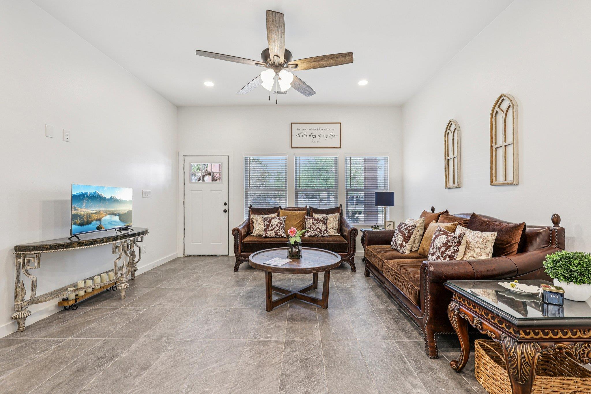 117 Golf Crest DR #C — photo 4