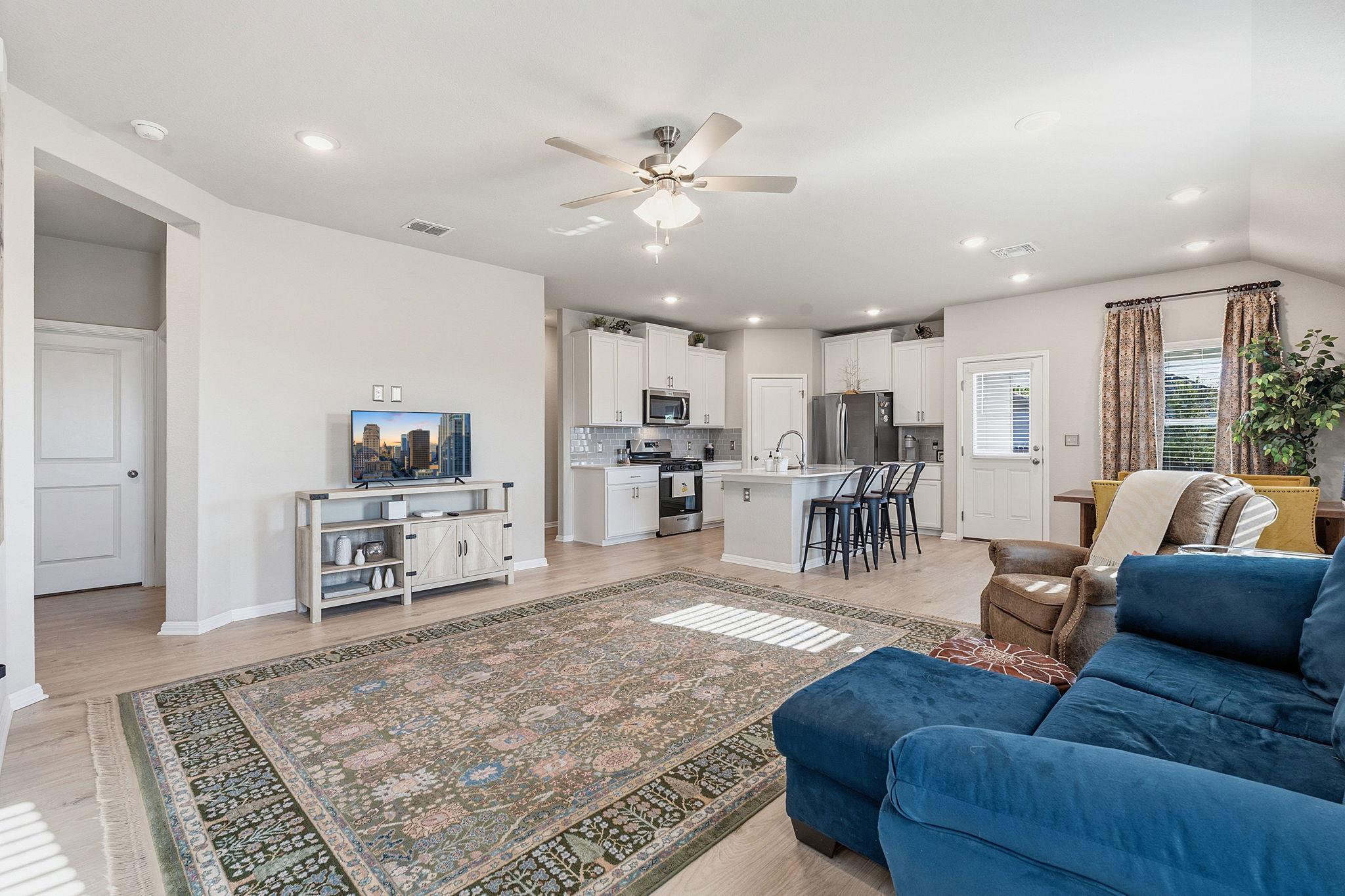 6026 Marsh LN — photo 3