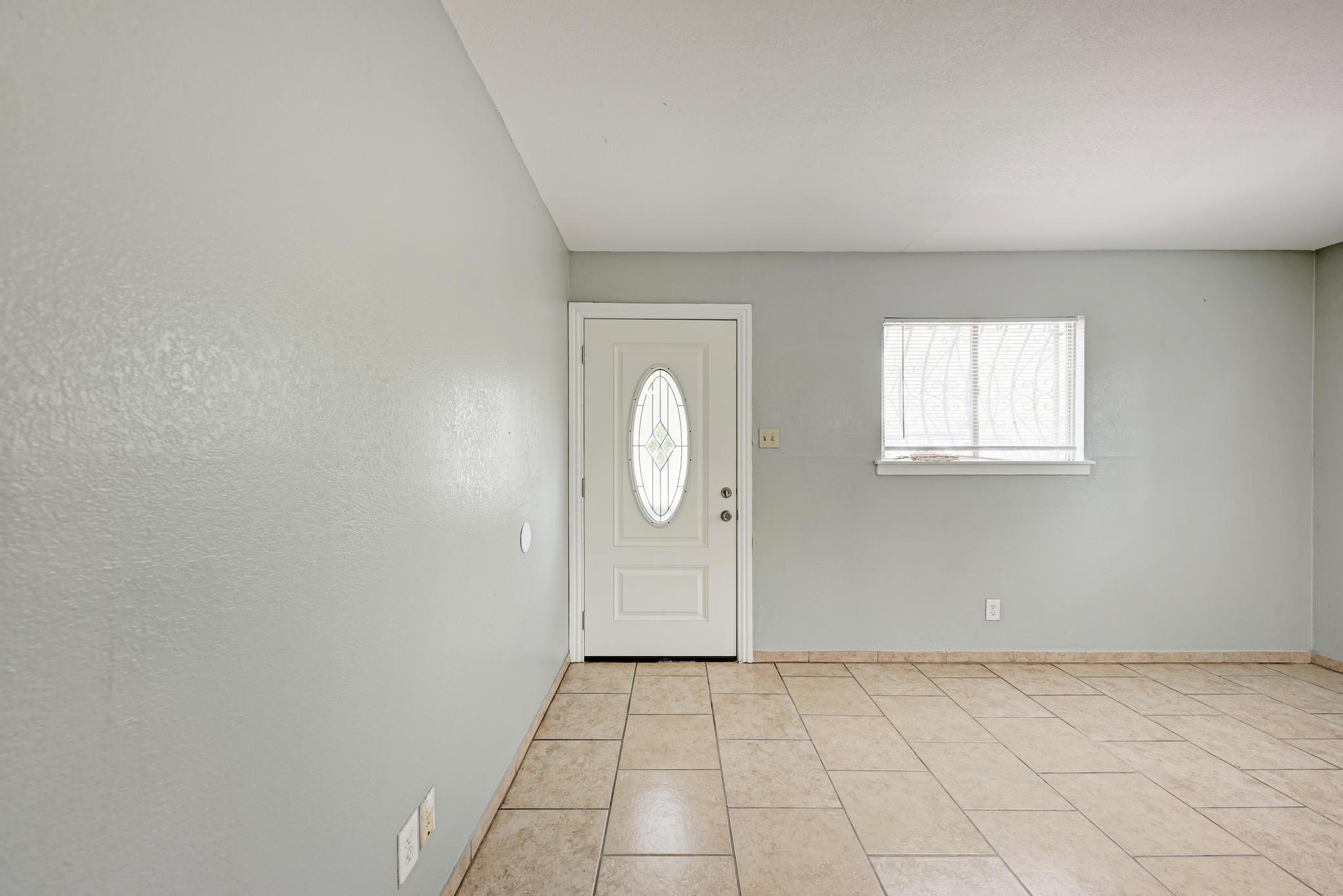 4701 Bandera RD — photo 5