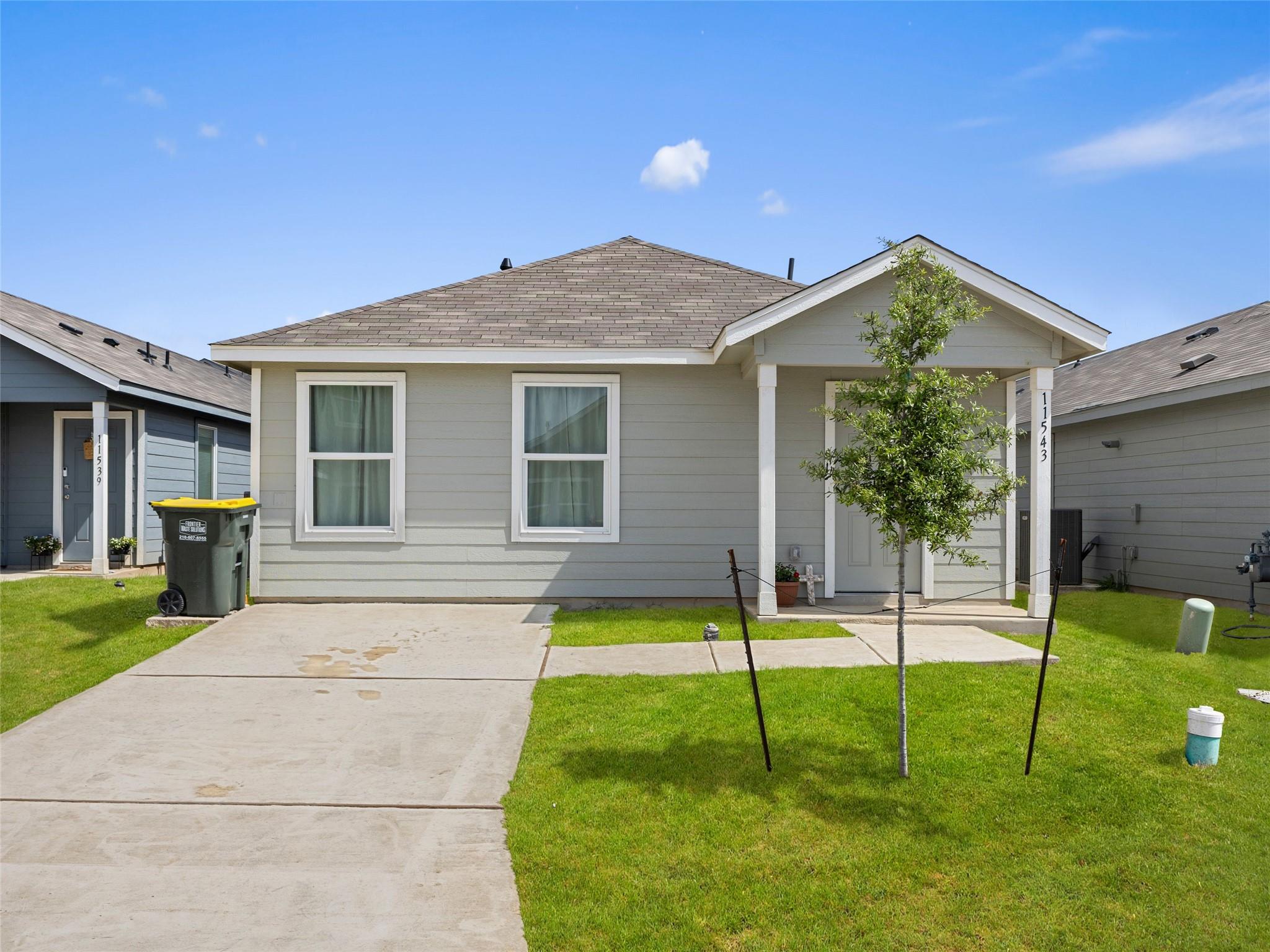 11543 Field Briar — photo 3