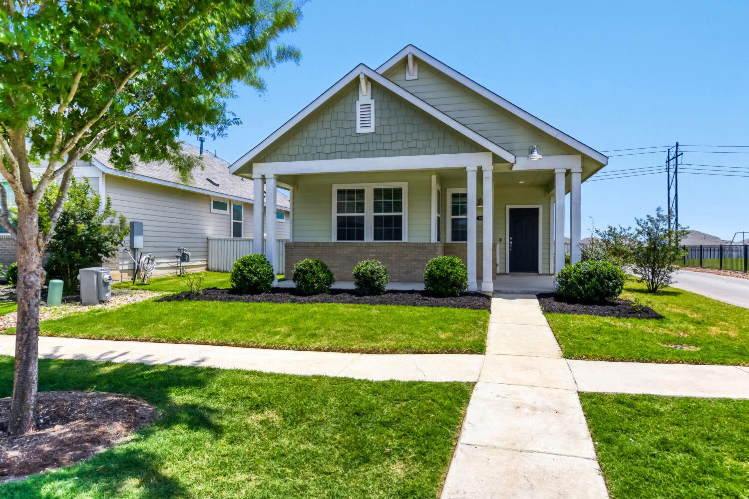 1310 Goforth RD — photo 4