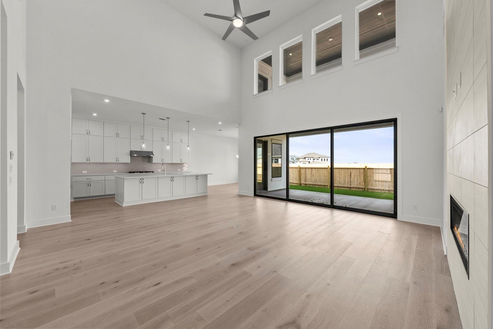 150 Oswalt WAY — photo 3