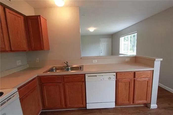 7206 Twin Crest DR #102 — photo 4