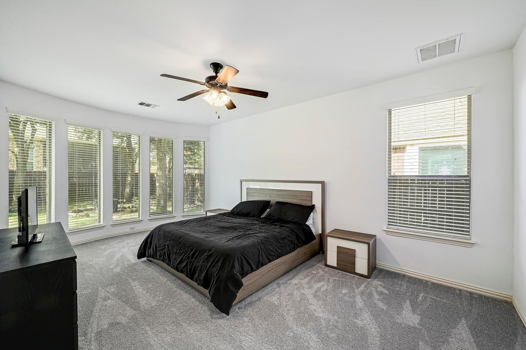 2229 Turtle Mountain BND — photo 4