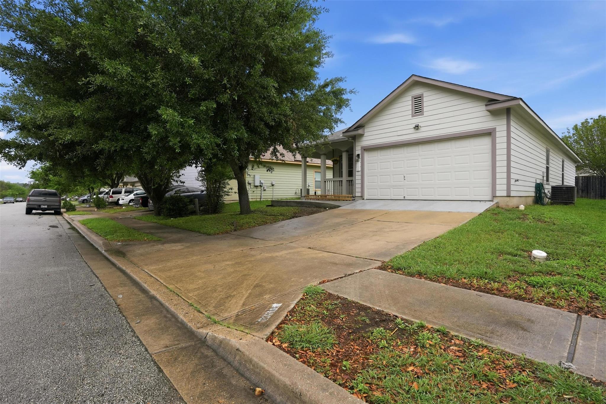 11606 Murchison ST — photo 3