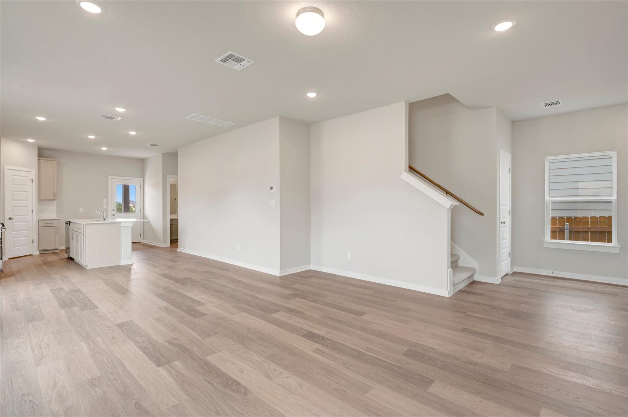 579 Bishop Wood RD — photo 5