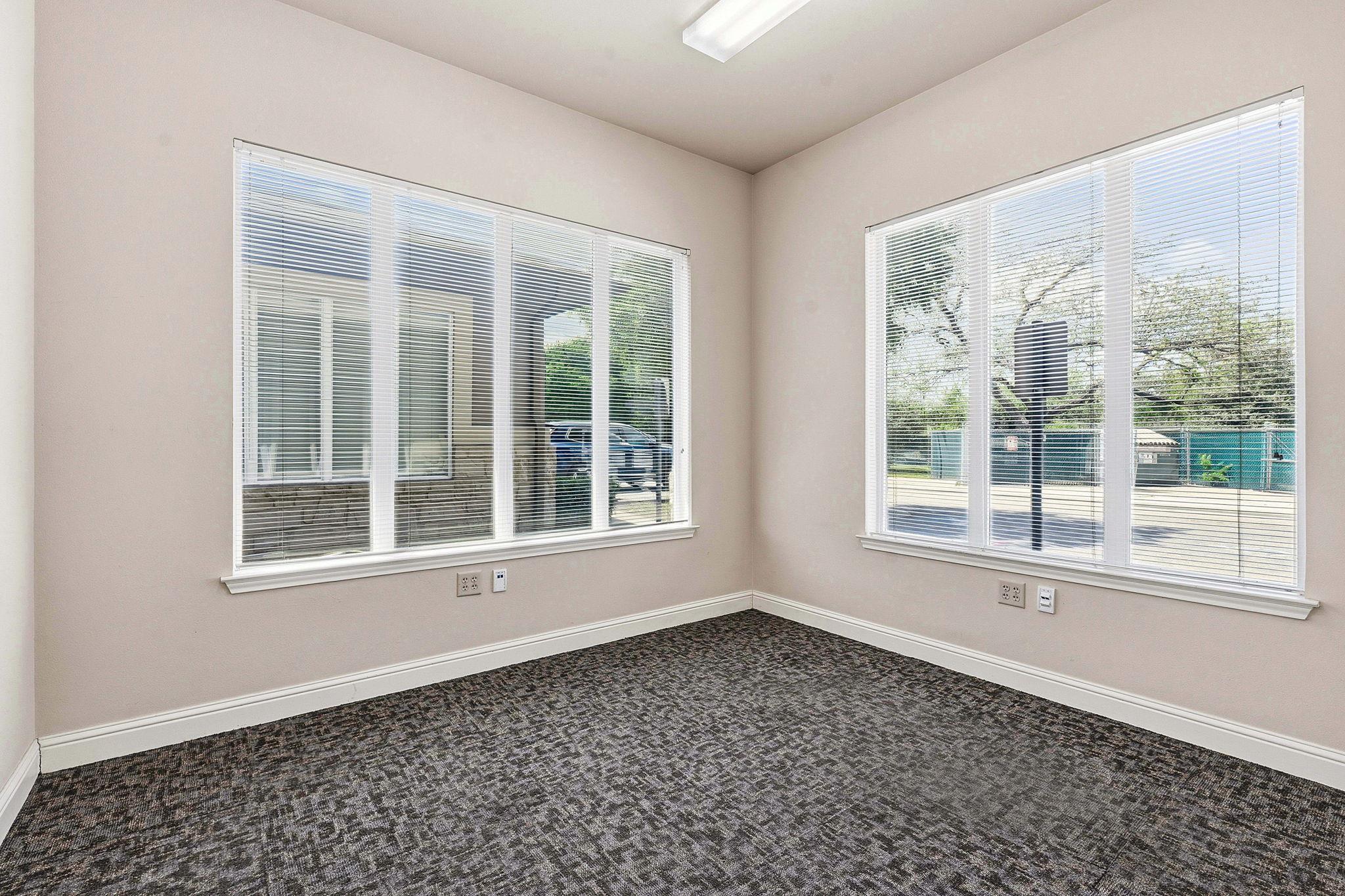 13284 Pond Springs RD — photo 4