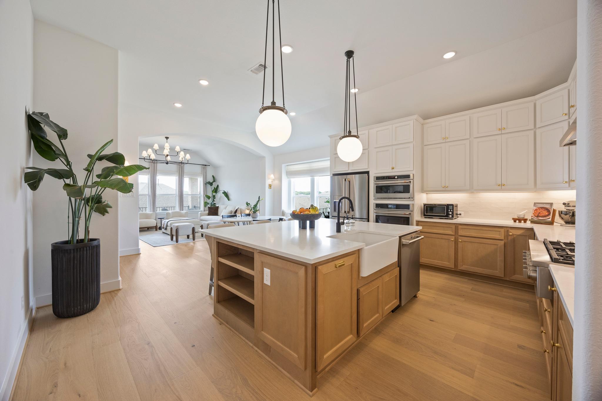 1204 Addison LN — photo 4