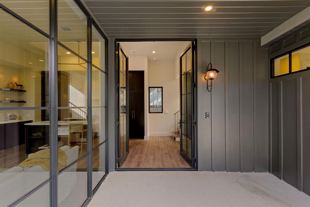 4414 Banister LN #2 — photo 3