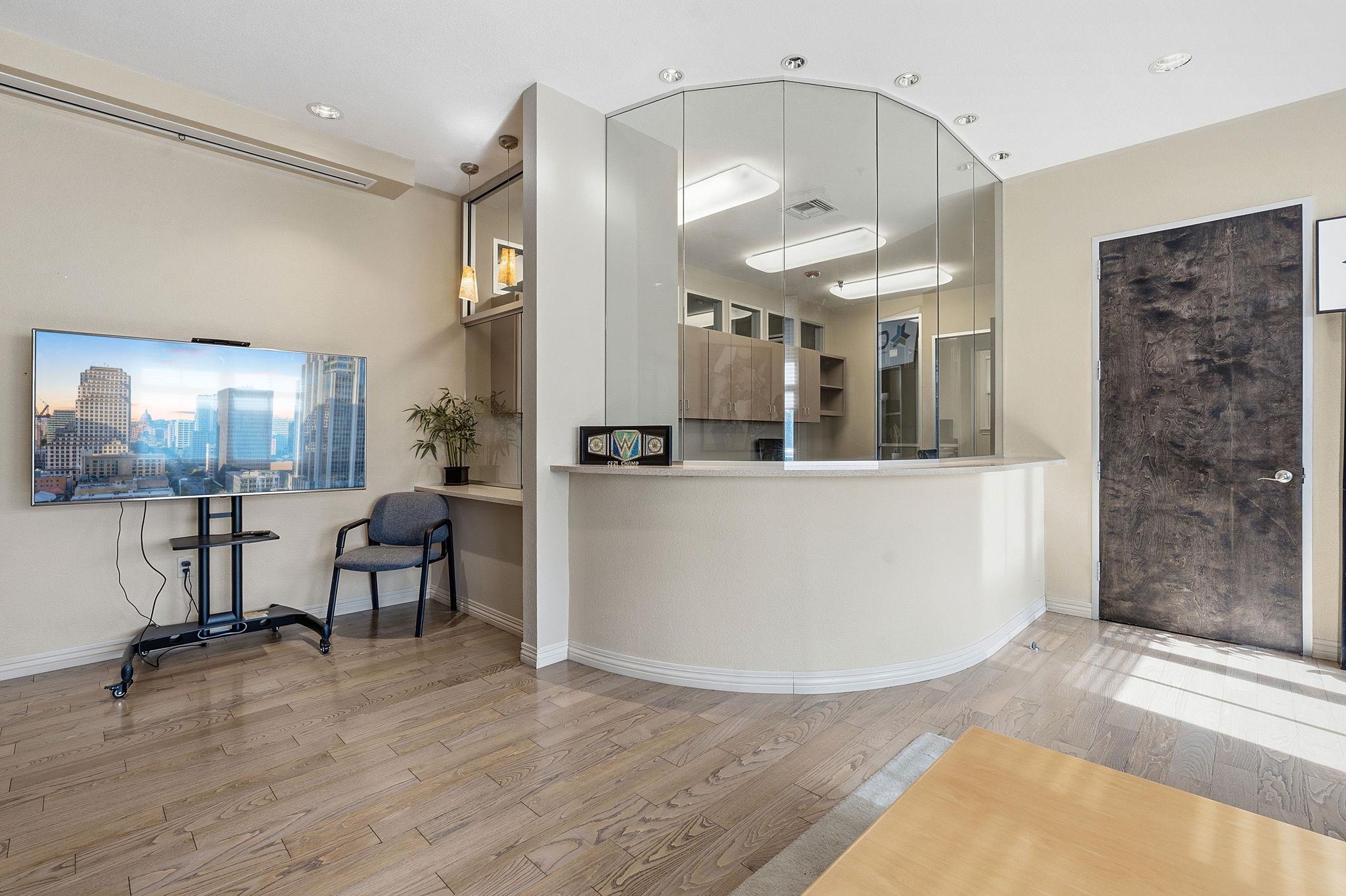5900 Southwest PKWY #401 — photo 4