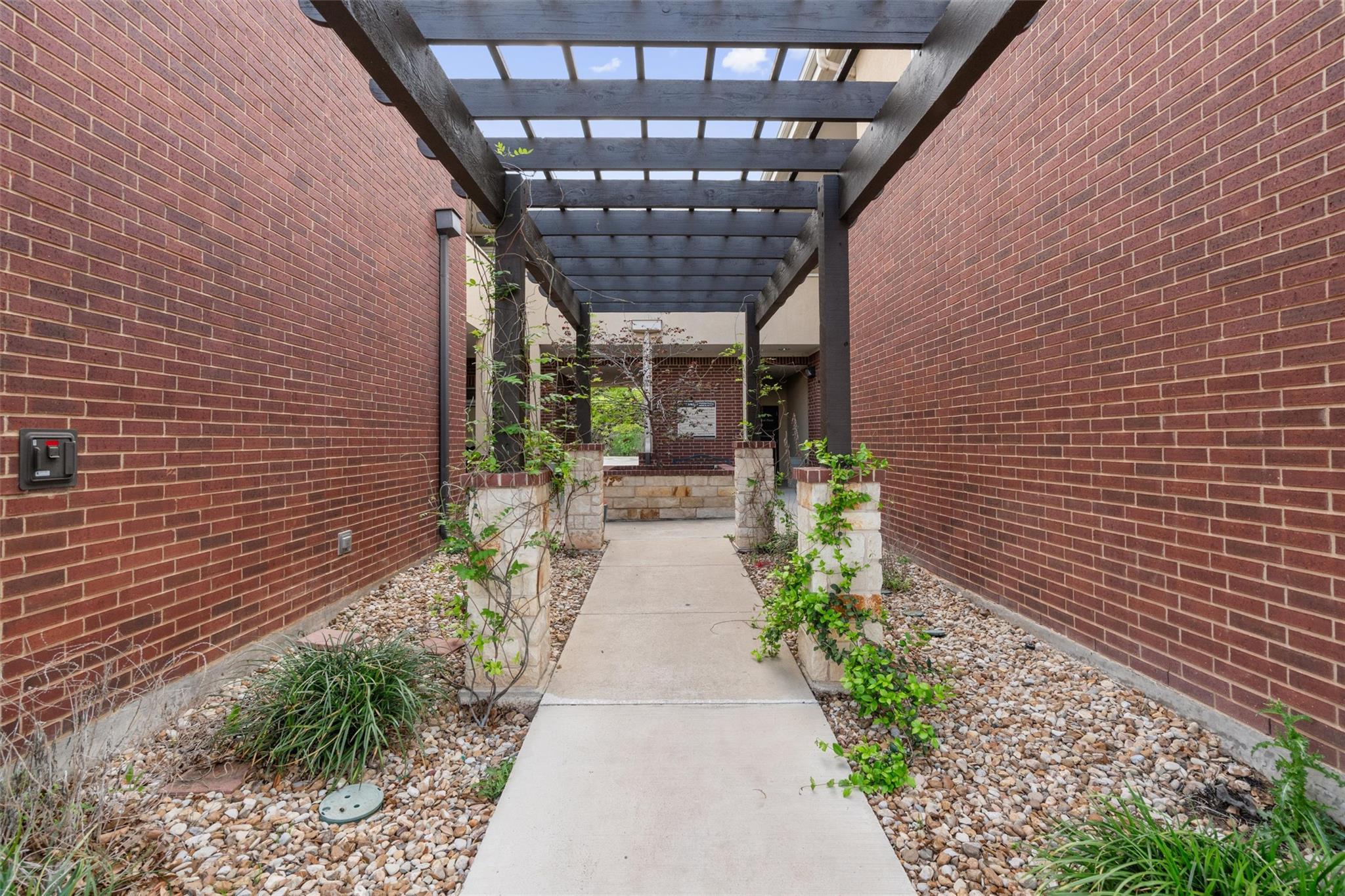 503 Palm Valley BLVD #210 — photo 3