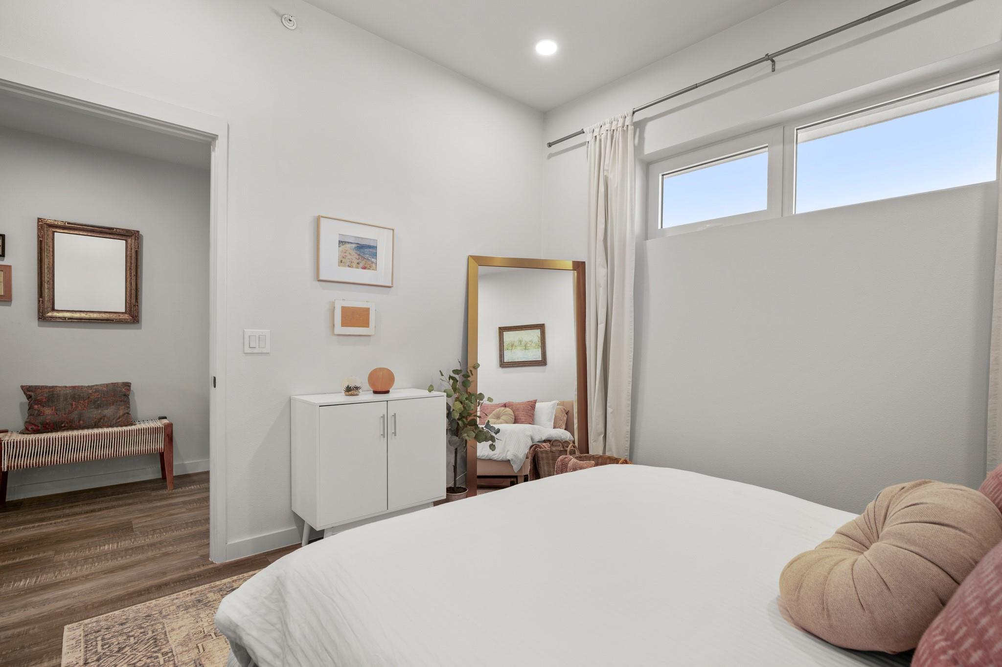 4004 Banister LN #202 — photo 3