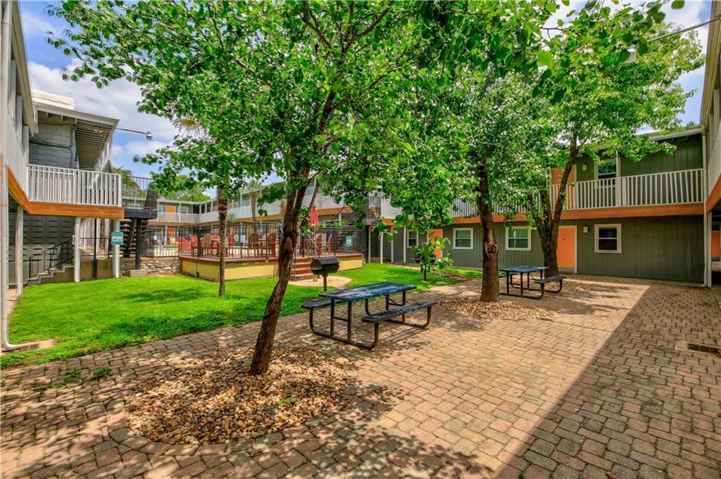2401 Manor RD #102 — photo 3