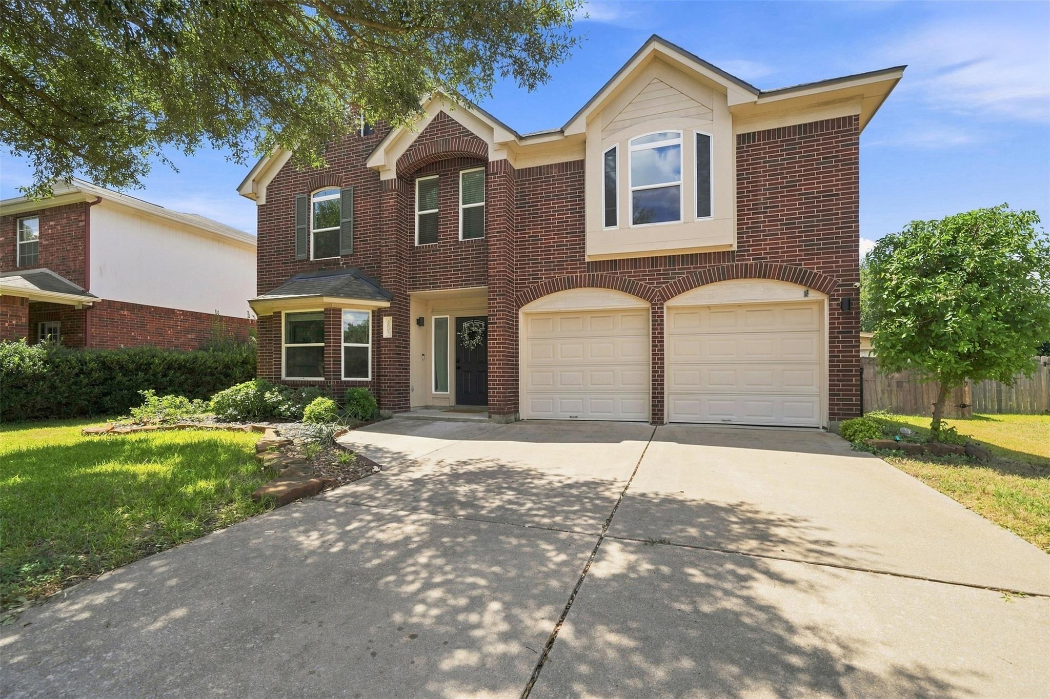 2605 Oakwood Glen DR — photo 4
