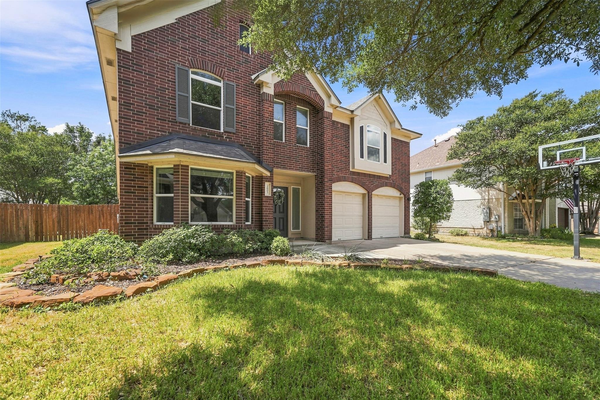 2605 Oakwood Glen DR — photo 5