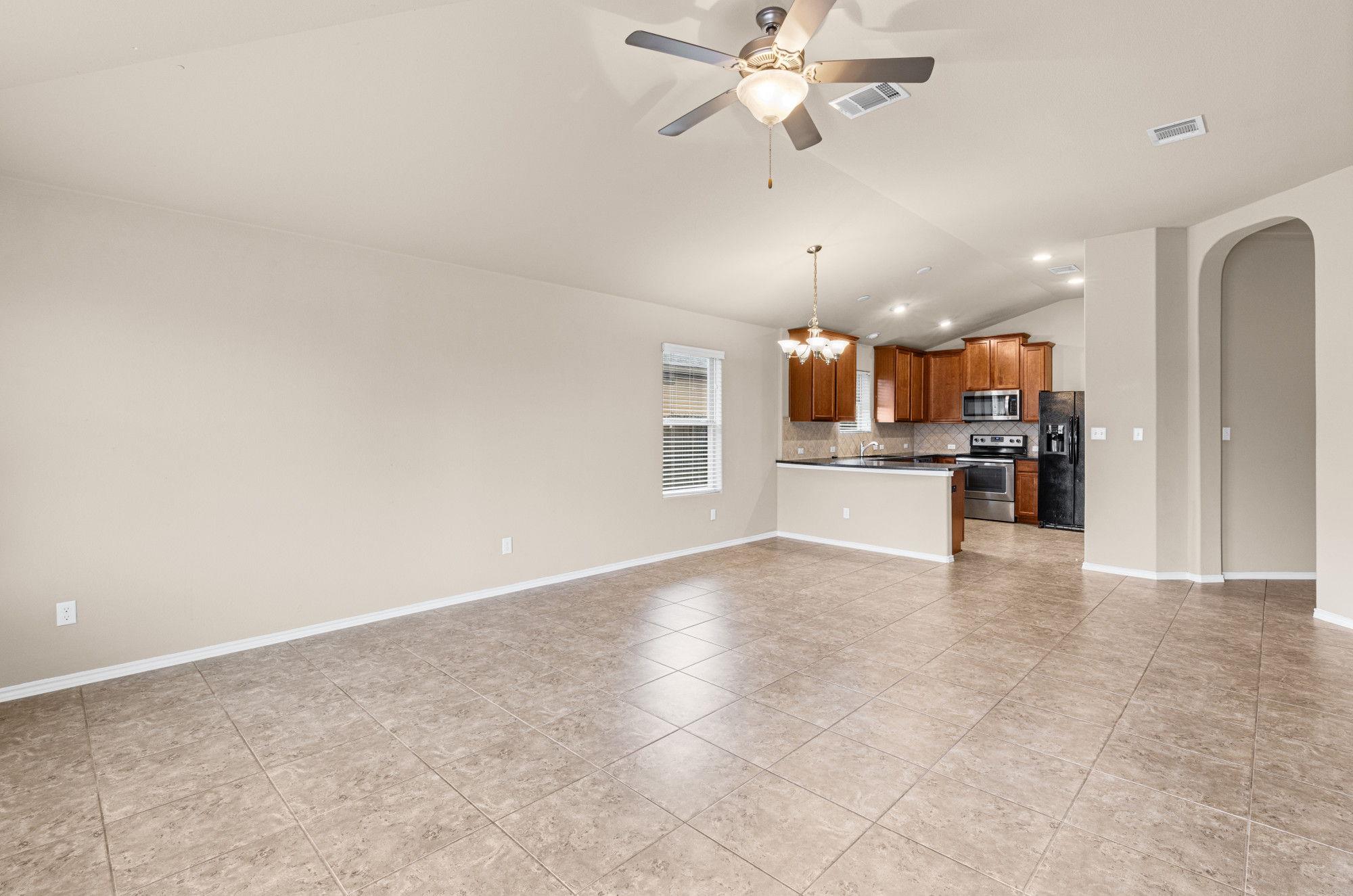 19308 Stokes LN — photo 4