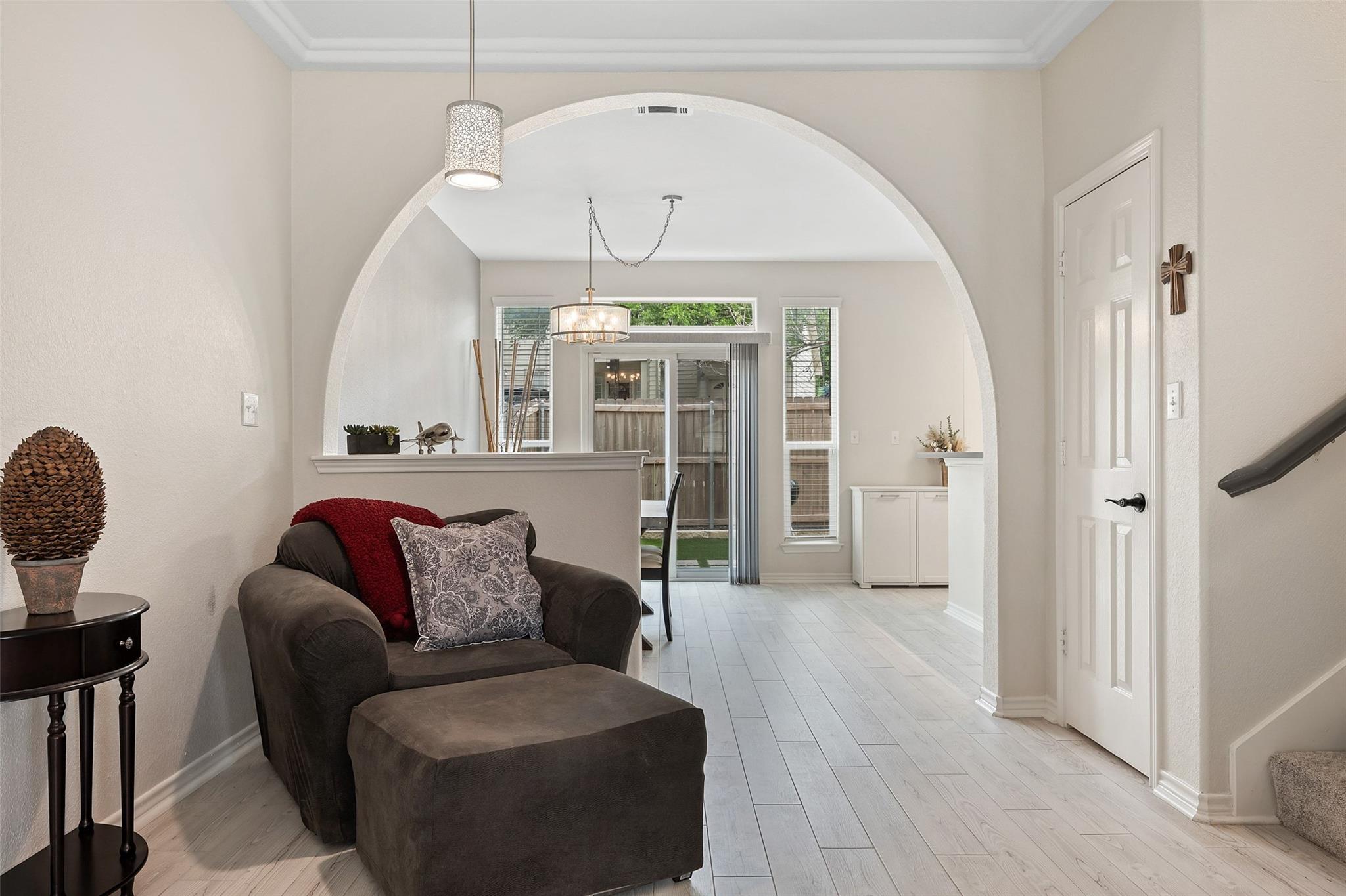 12213 Abbey Glen LN — photo 4