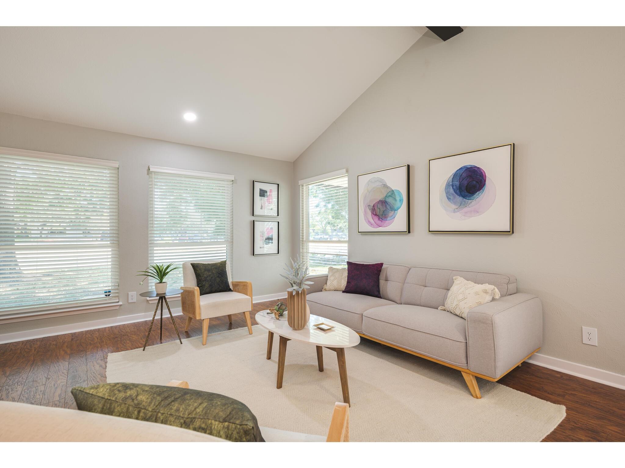 3203 Foster LN — photo 5
