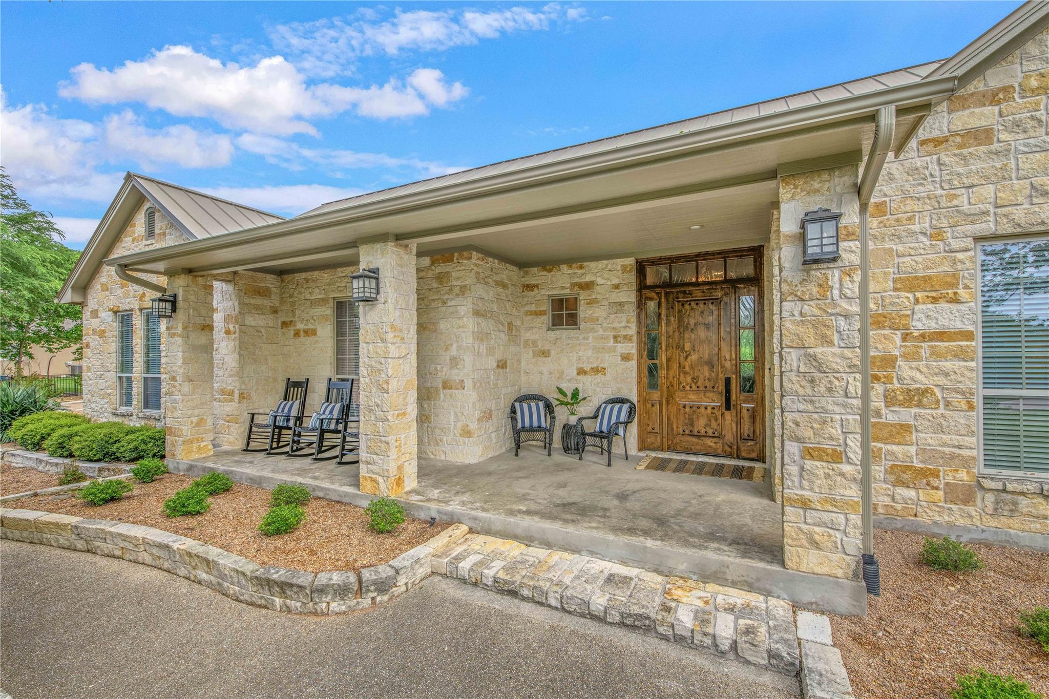 4819 Williams Creek DR — photo 5