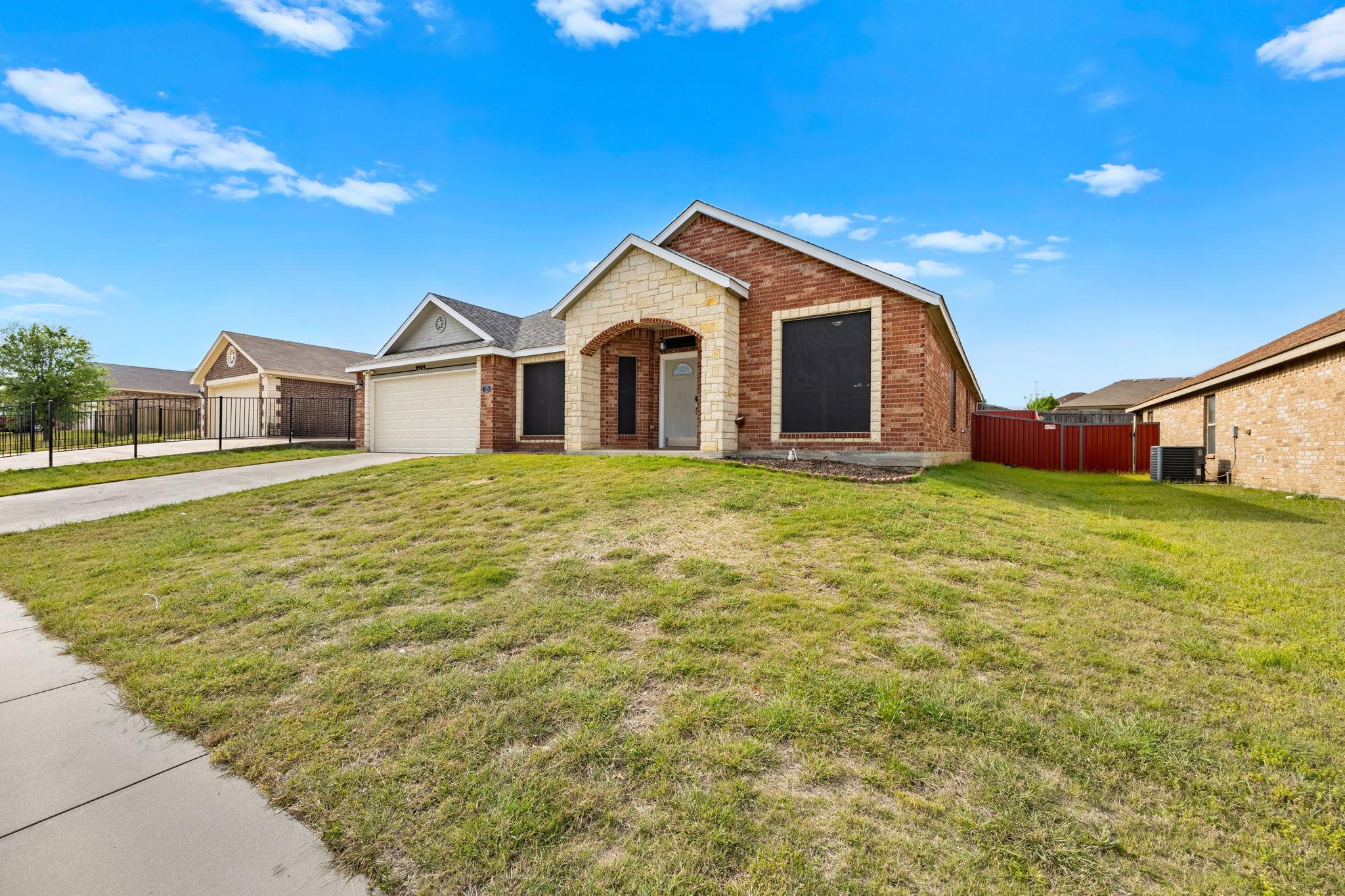 9909 Diana DR — photo 3
