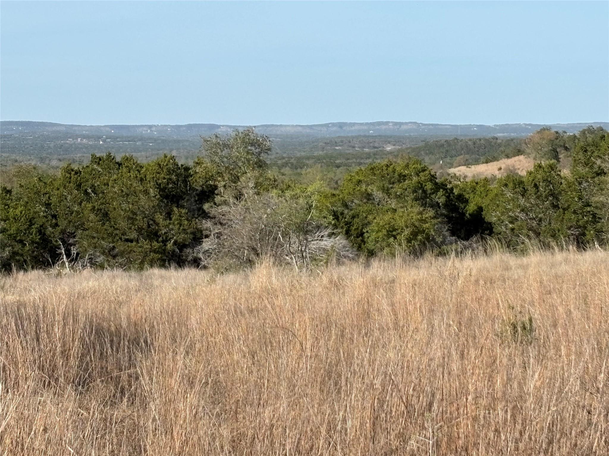 768 Tiswin TRL — photo 3