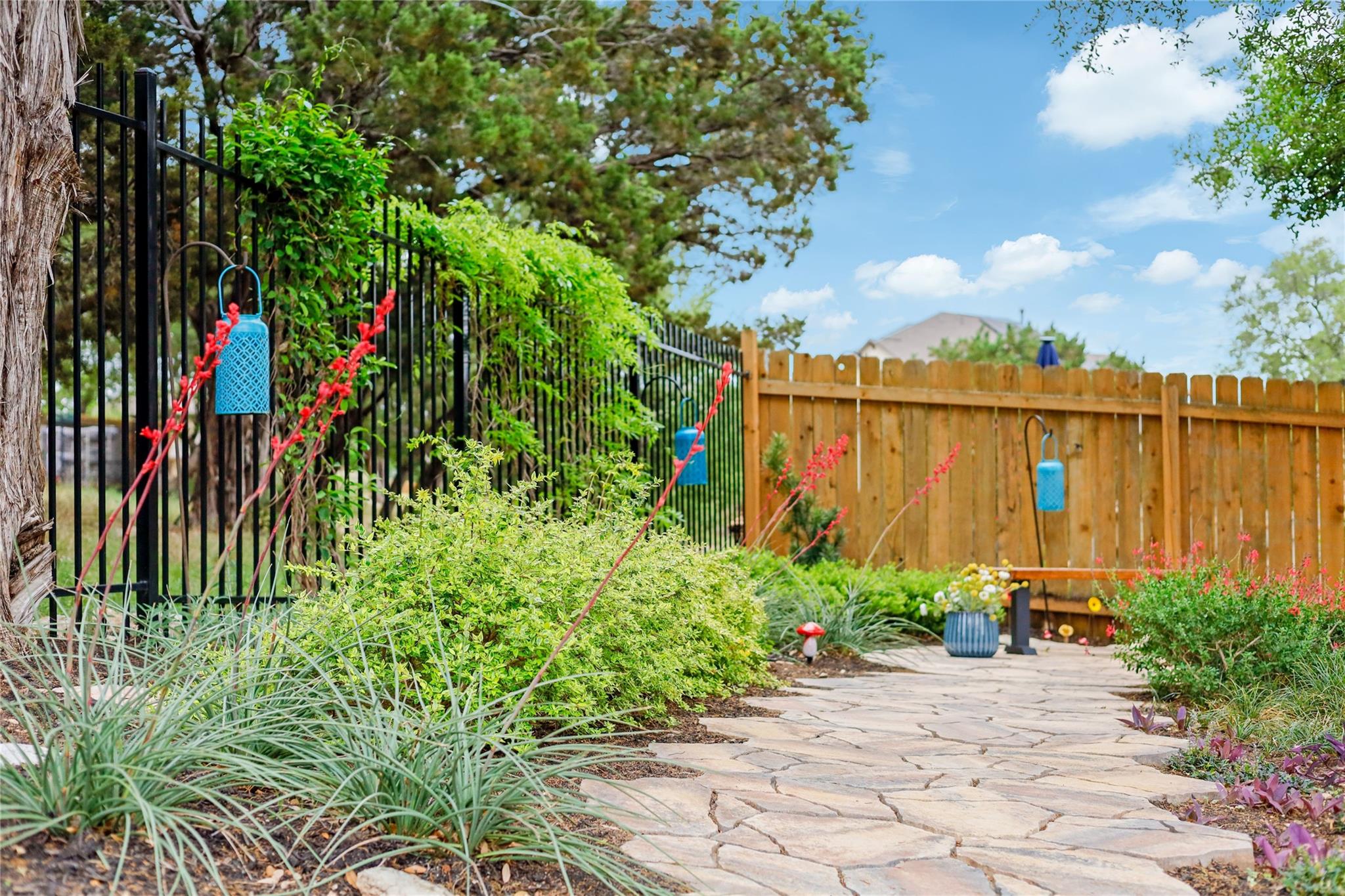 7425 Pace Ravine DR — photo 3