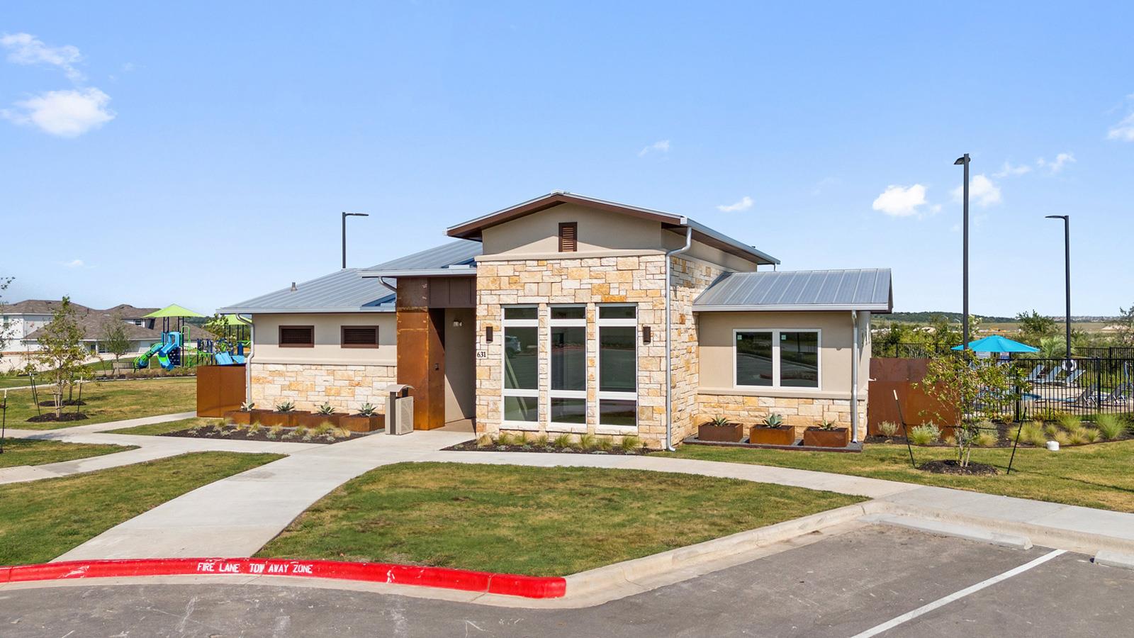 161 MUSTANG LAKE CIR — photo 3