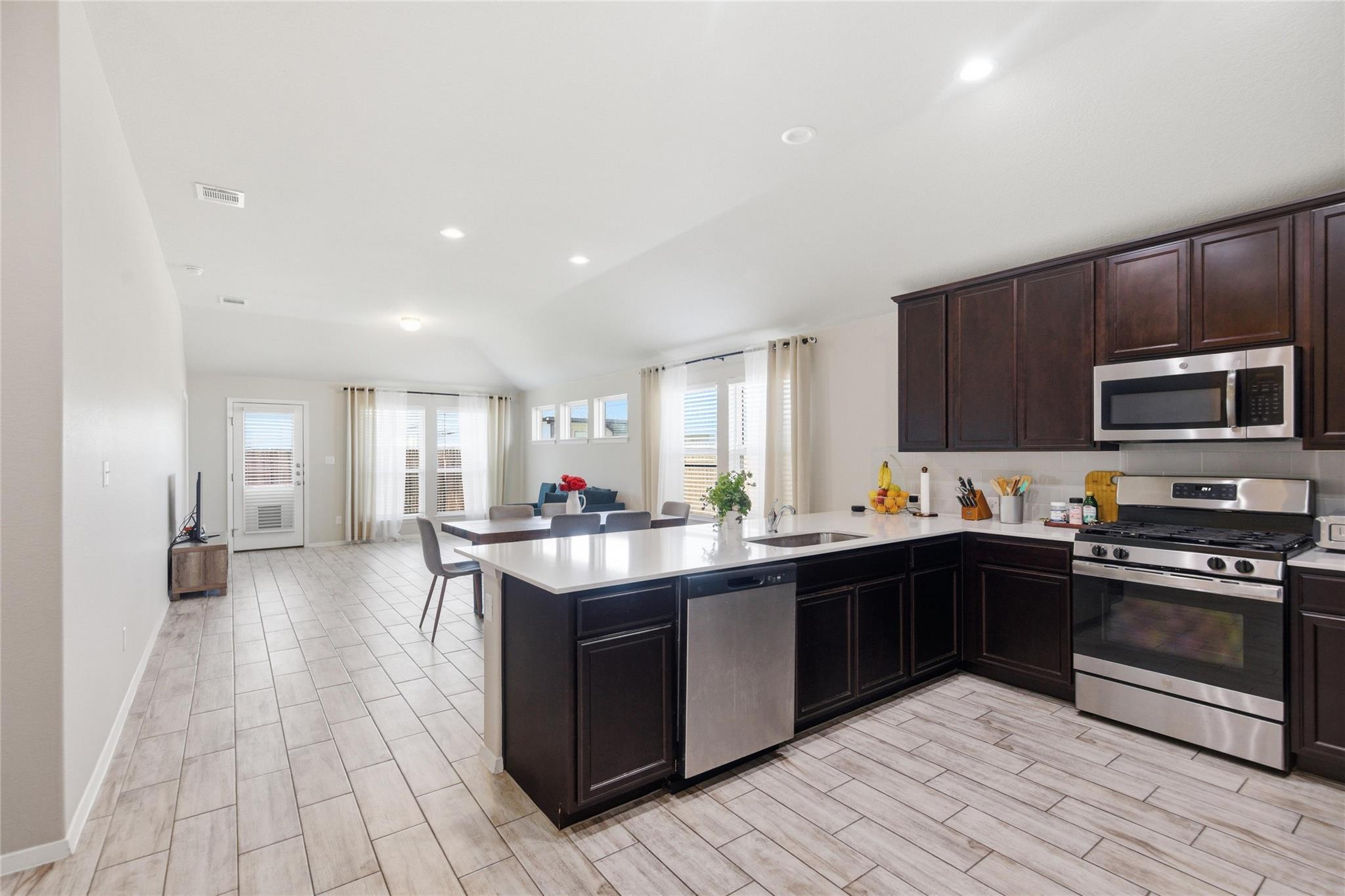 269 Gaida LOOP — photo 3