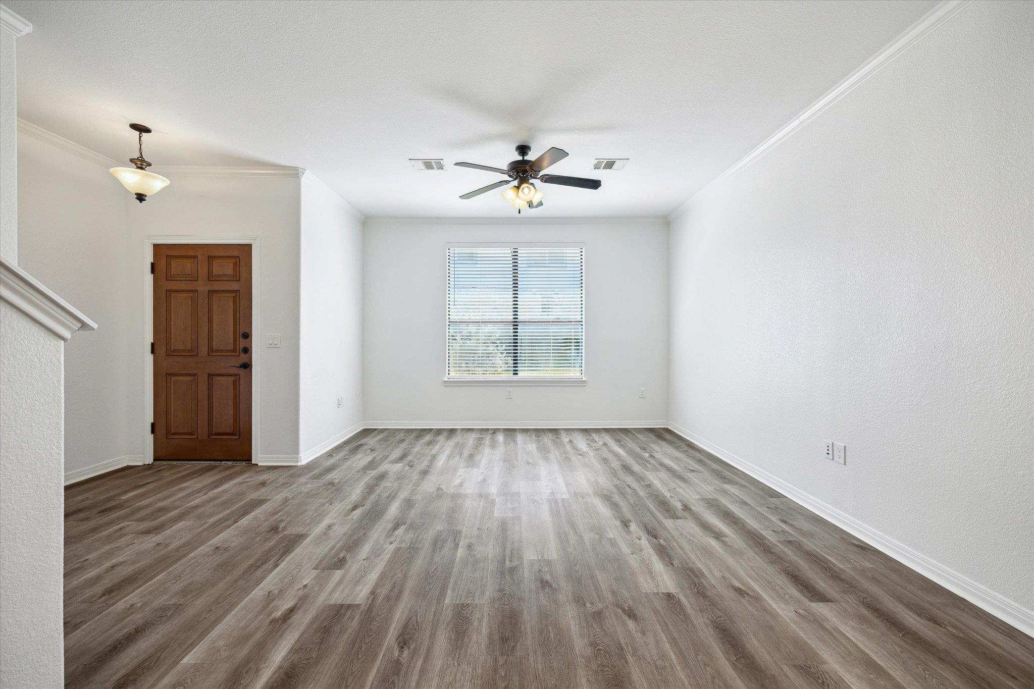 2101 Town Centre DR #1606 — photo 4