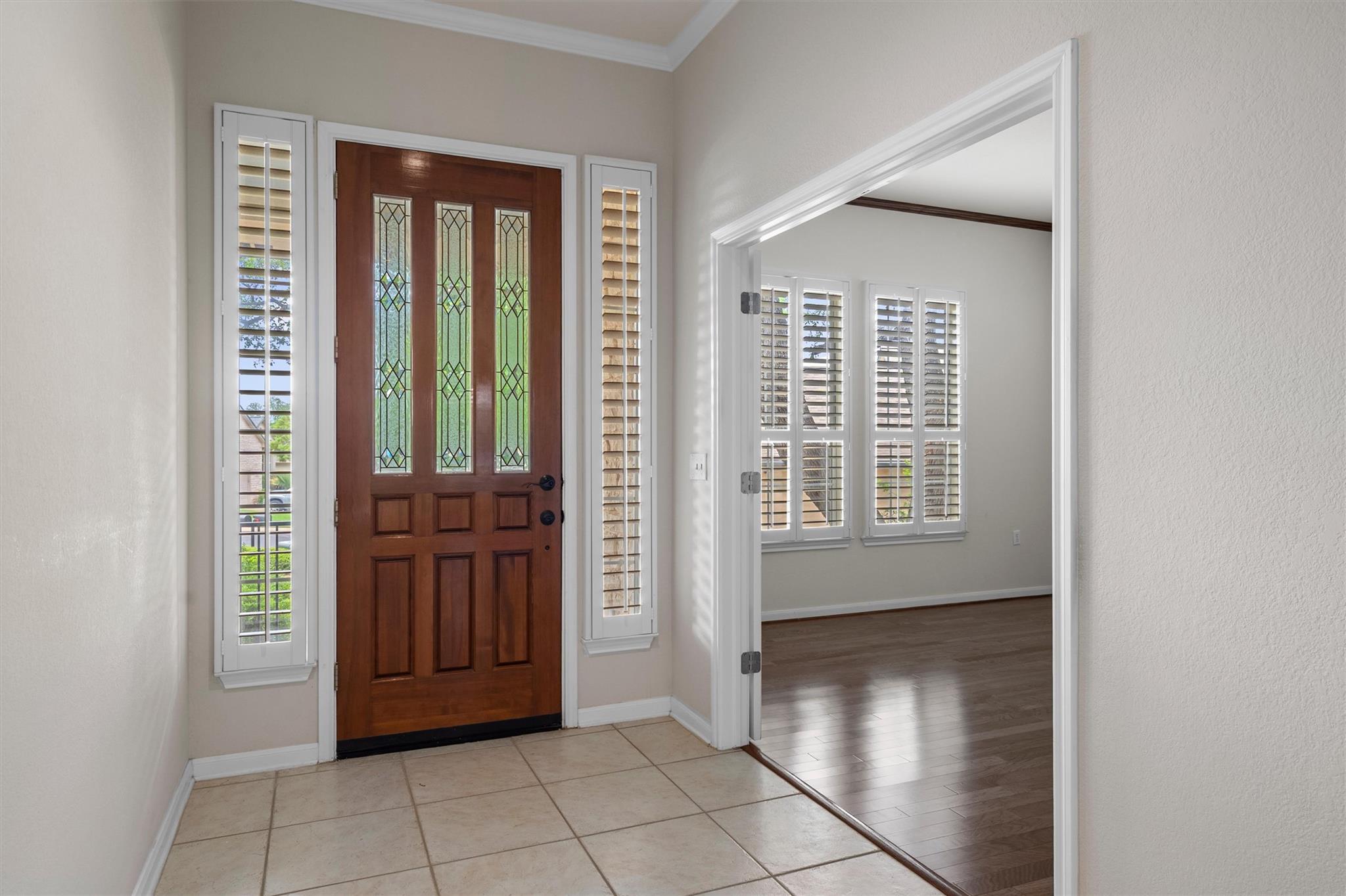 106 Swallowtail CIR — photo 5