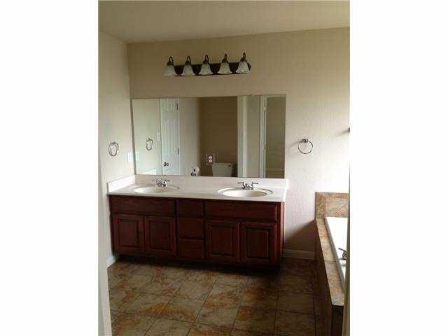 230 Kiras CT — photo 5
