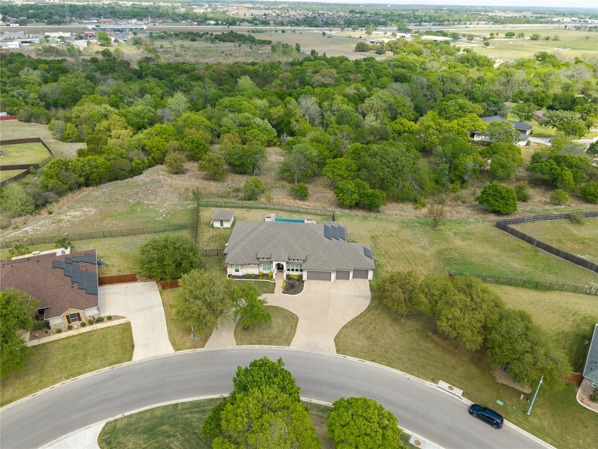 4013 Turning Leaf DR