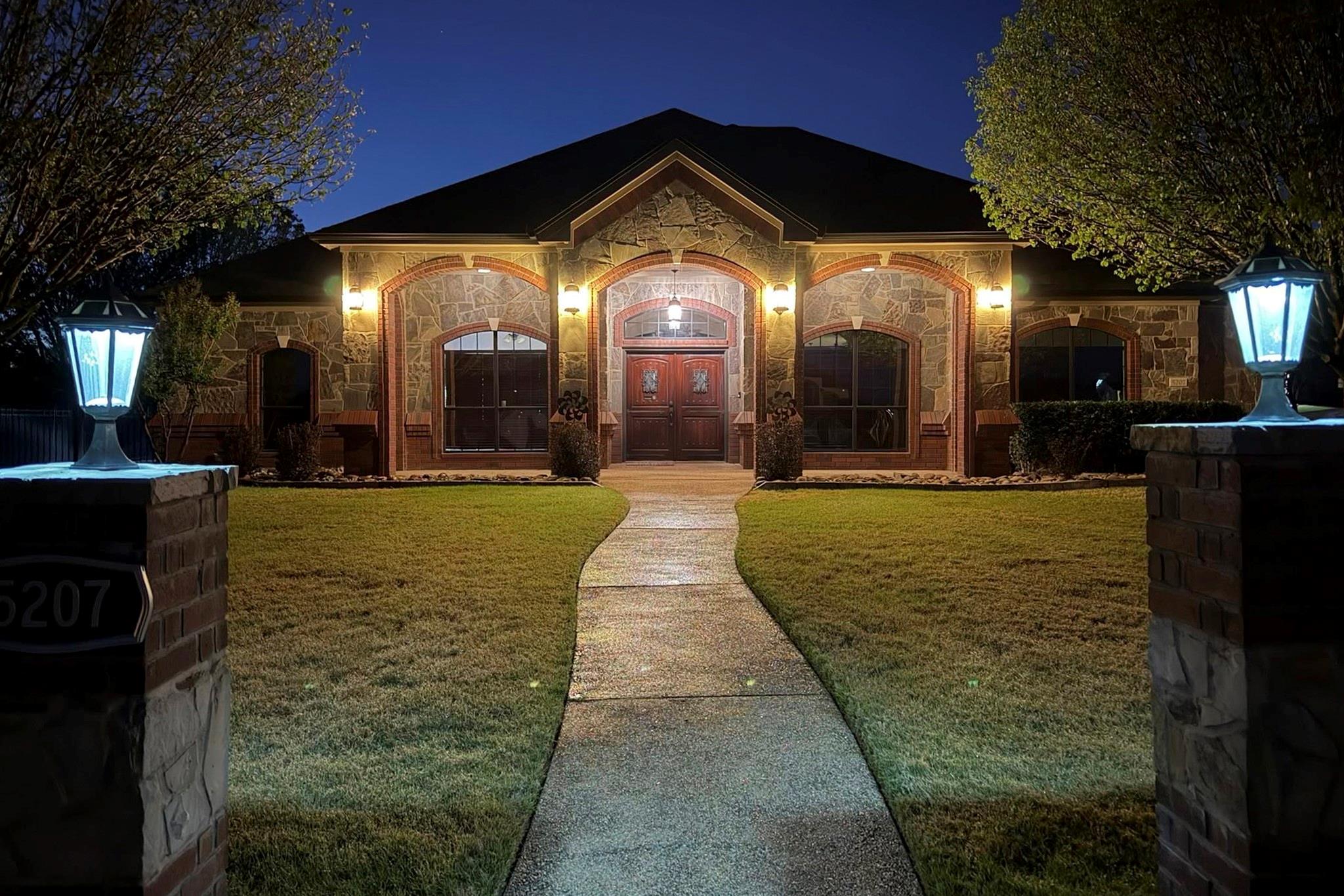 5207 Driftwood CT — photo 3