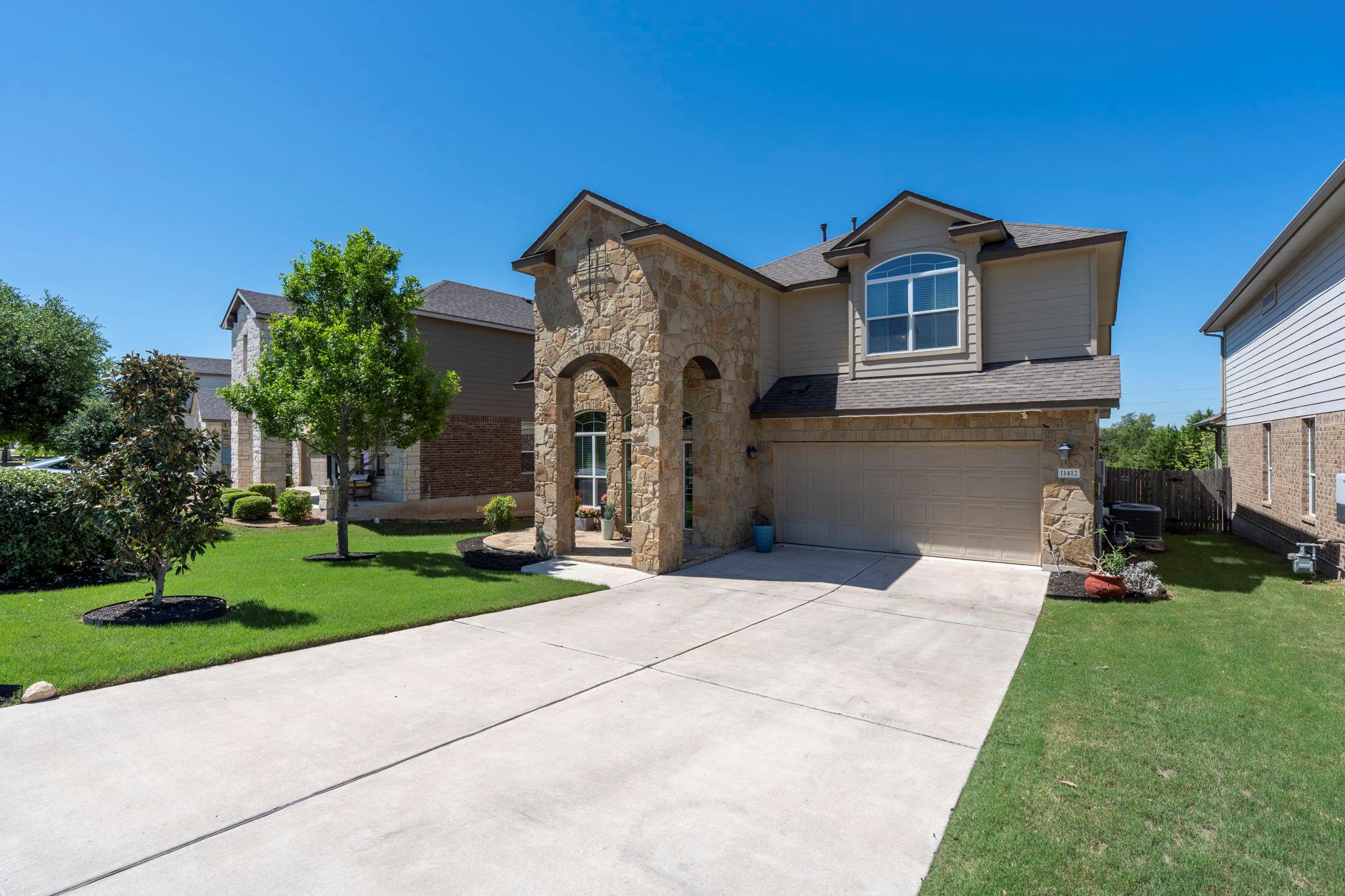 11412 Reading WAY — photo 3