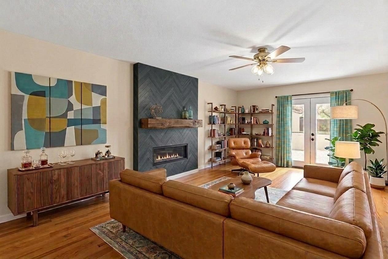 609 Wild Briar CV — photo 3