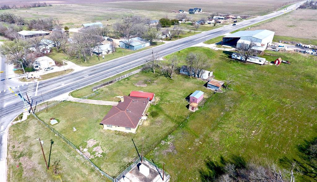 5631 Fm 973 — photo 5