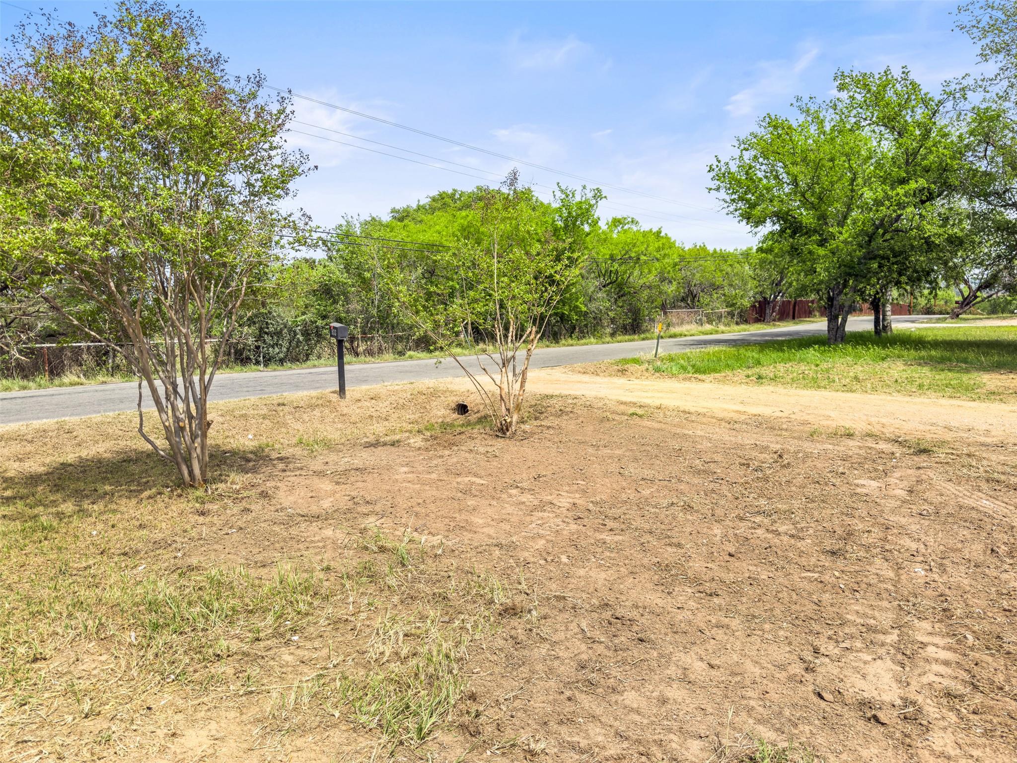 933 County Road 118 — photo 3