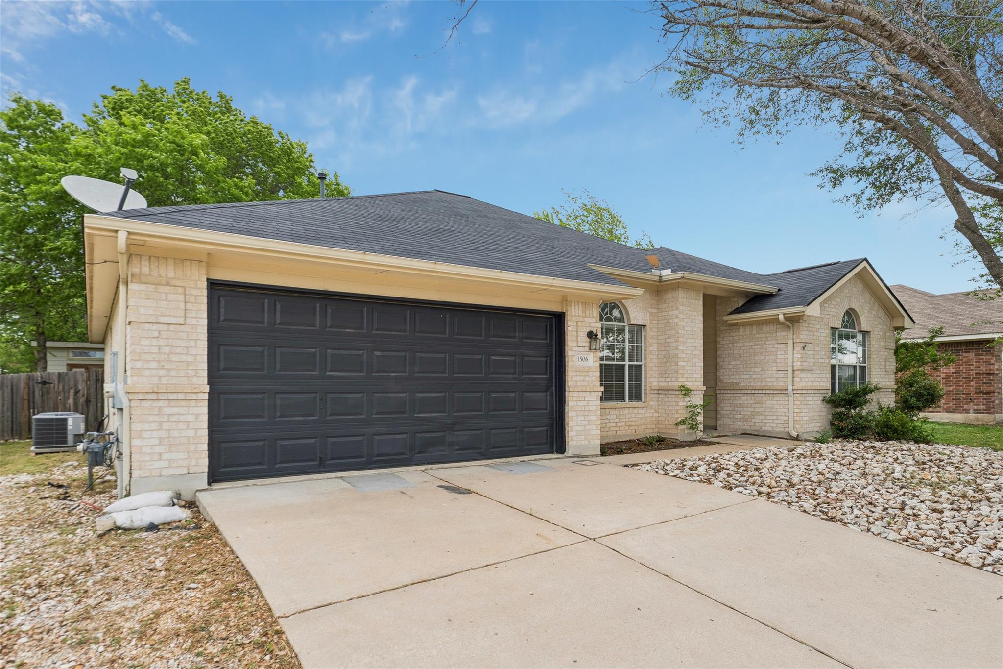 1506 Cosmos WAY — photo 3