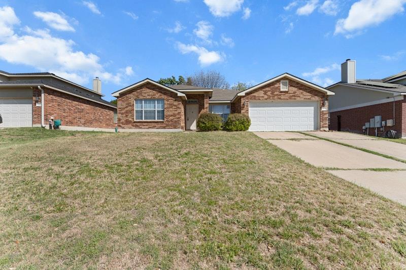 713 Bighorn DR