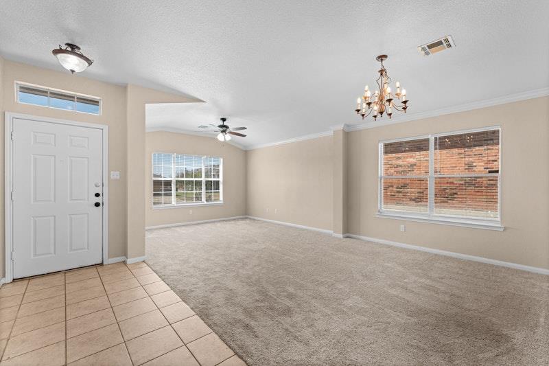 713 Bighorn DR — photo 3