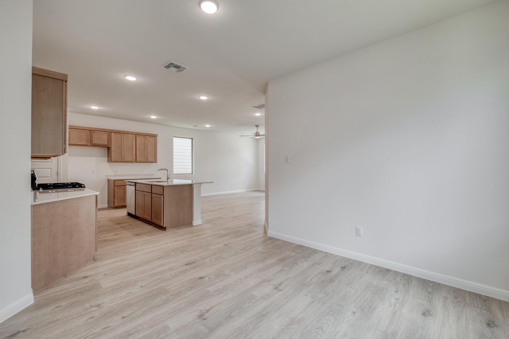 180 Hornet ST — photo 4