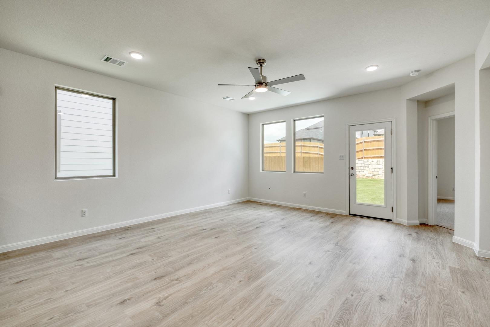 180 Hornet ST — photo 5