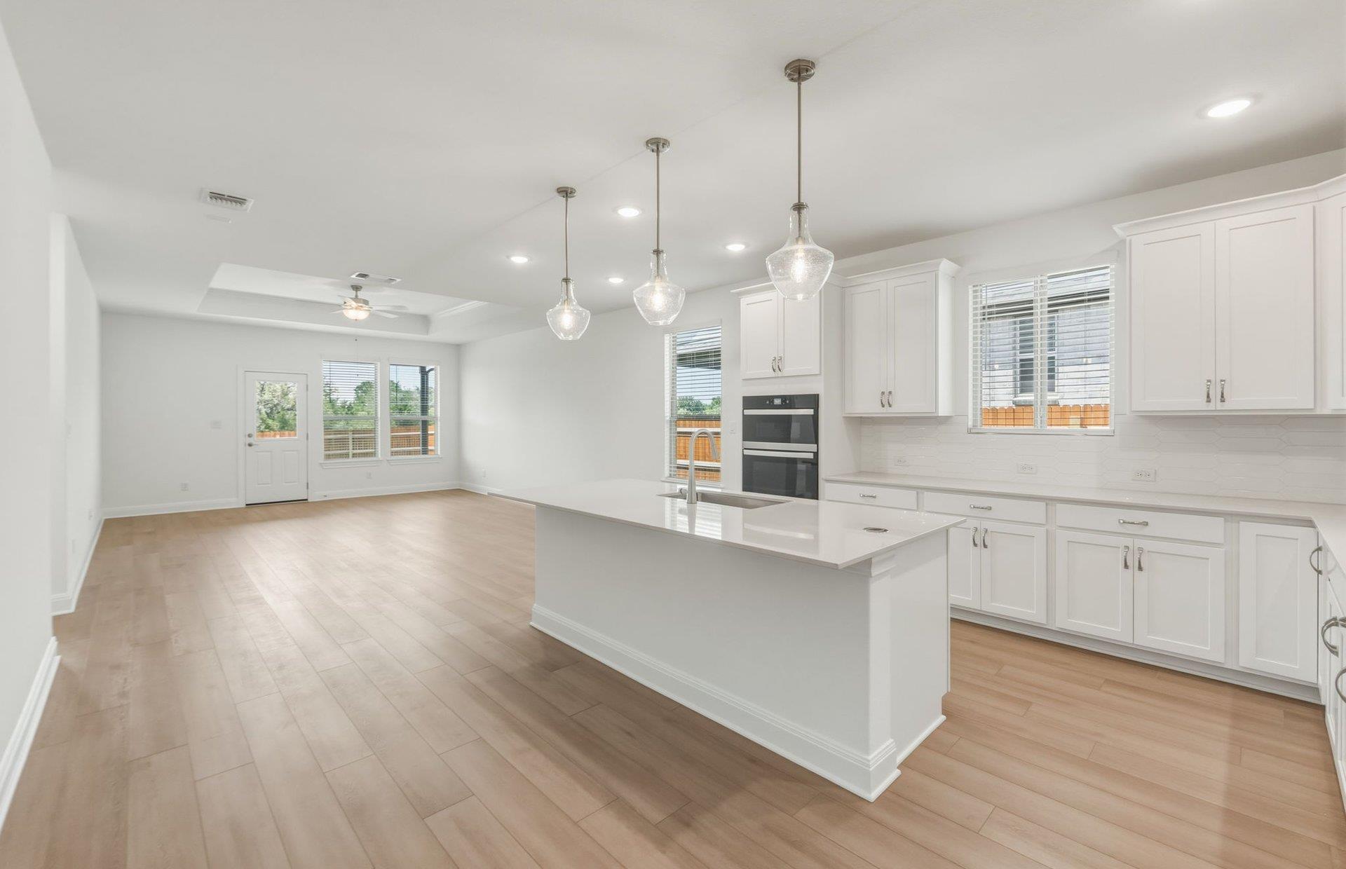 301 Celeste WAY — photo 3