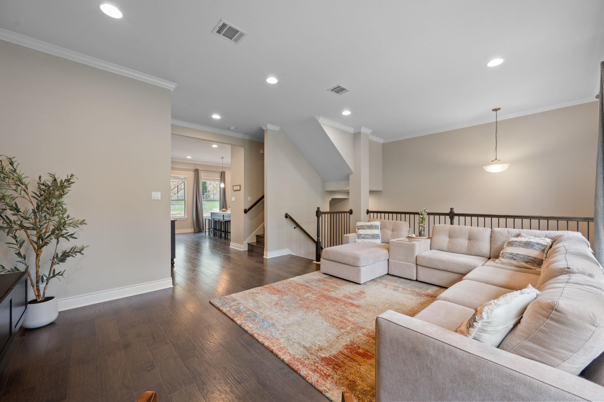 308 Adams ST — photo 4