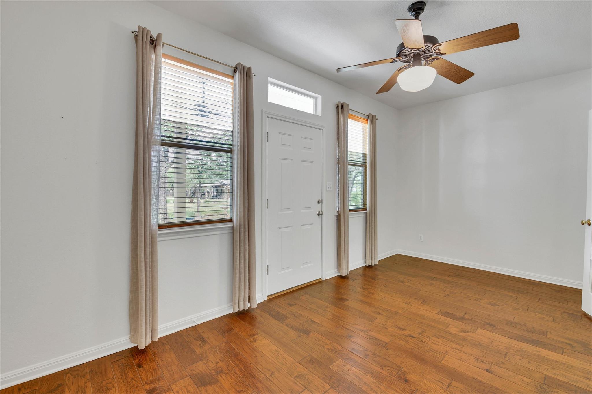 3016 Tradewind DR — photo 3