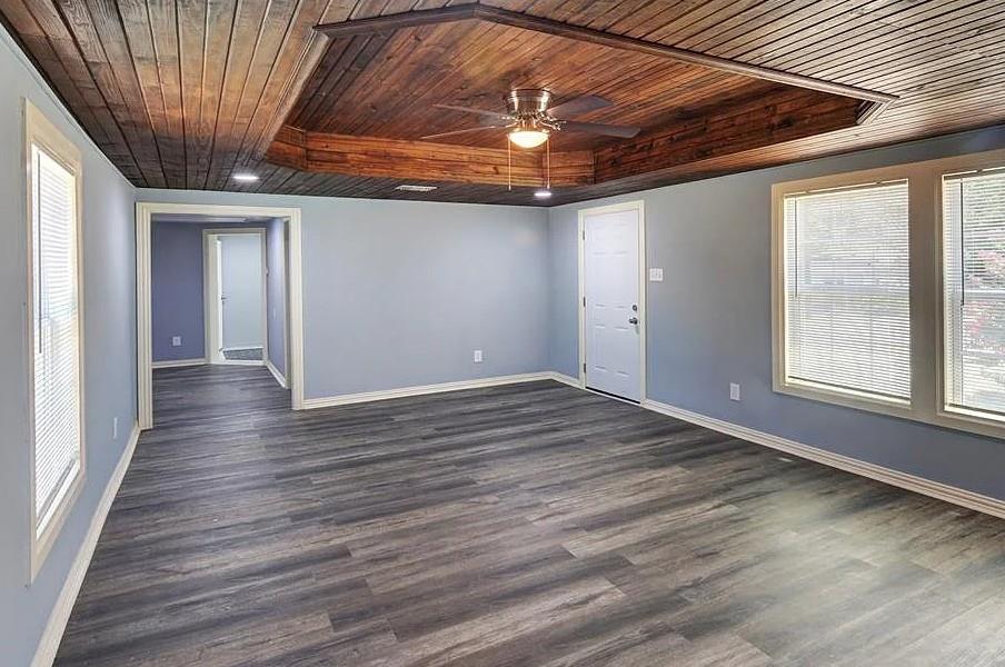 726 Kimbrough ST — photo 4