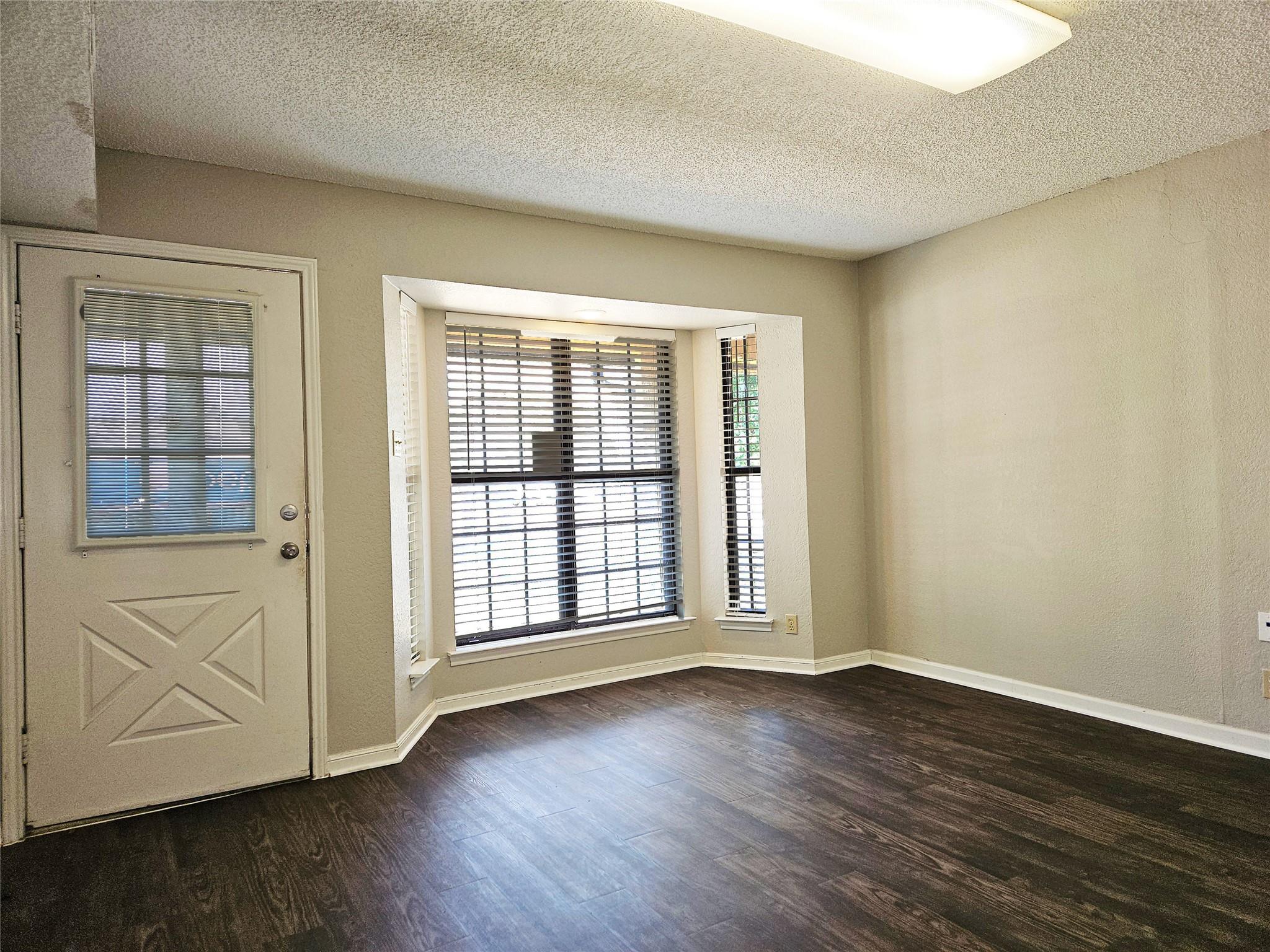 2015 Monarch DR #C&D — photo 3