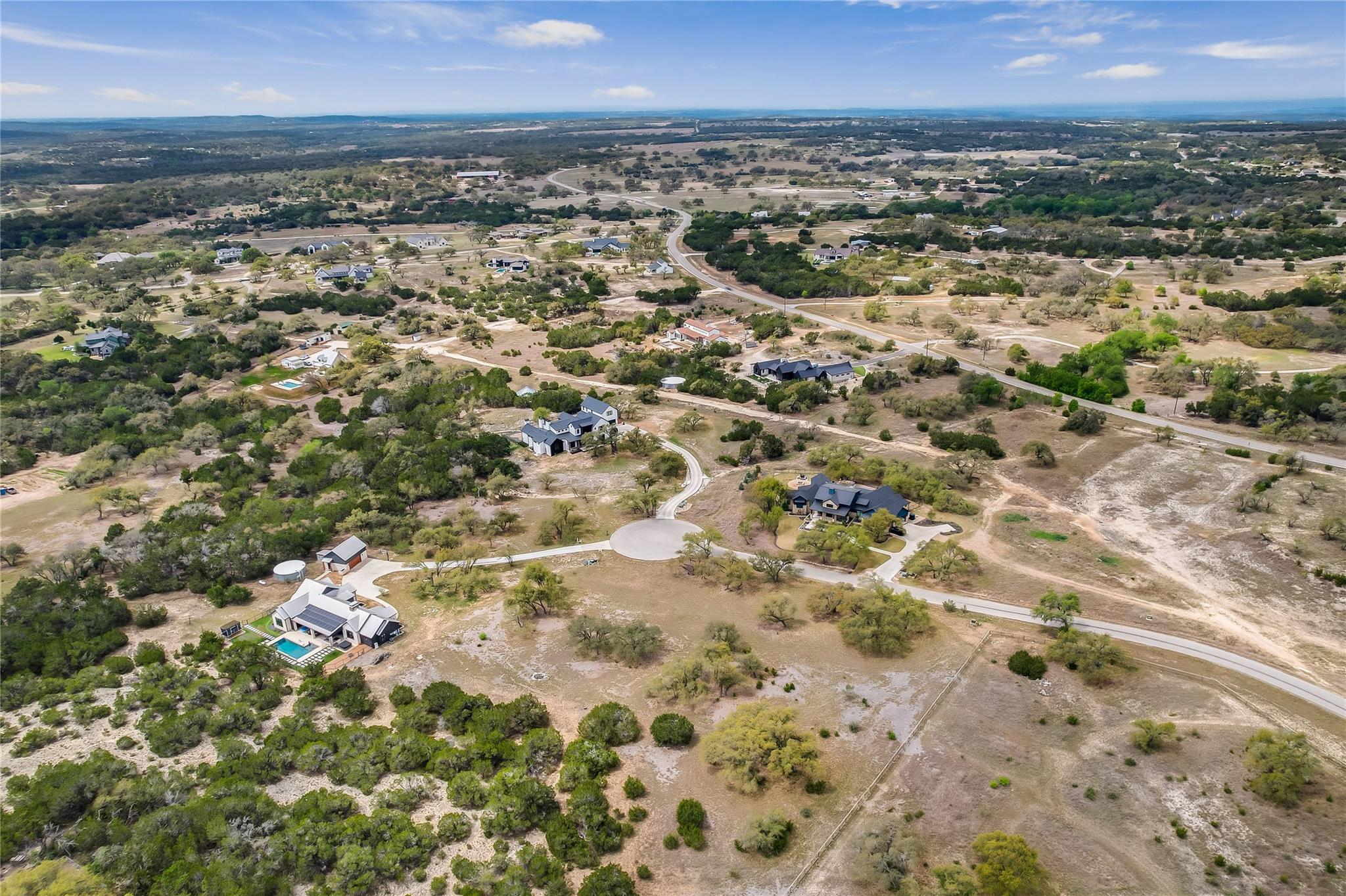 285 Calvary CV — photo 5