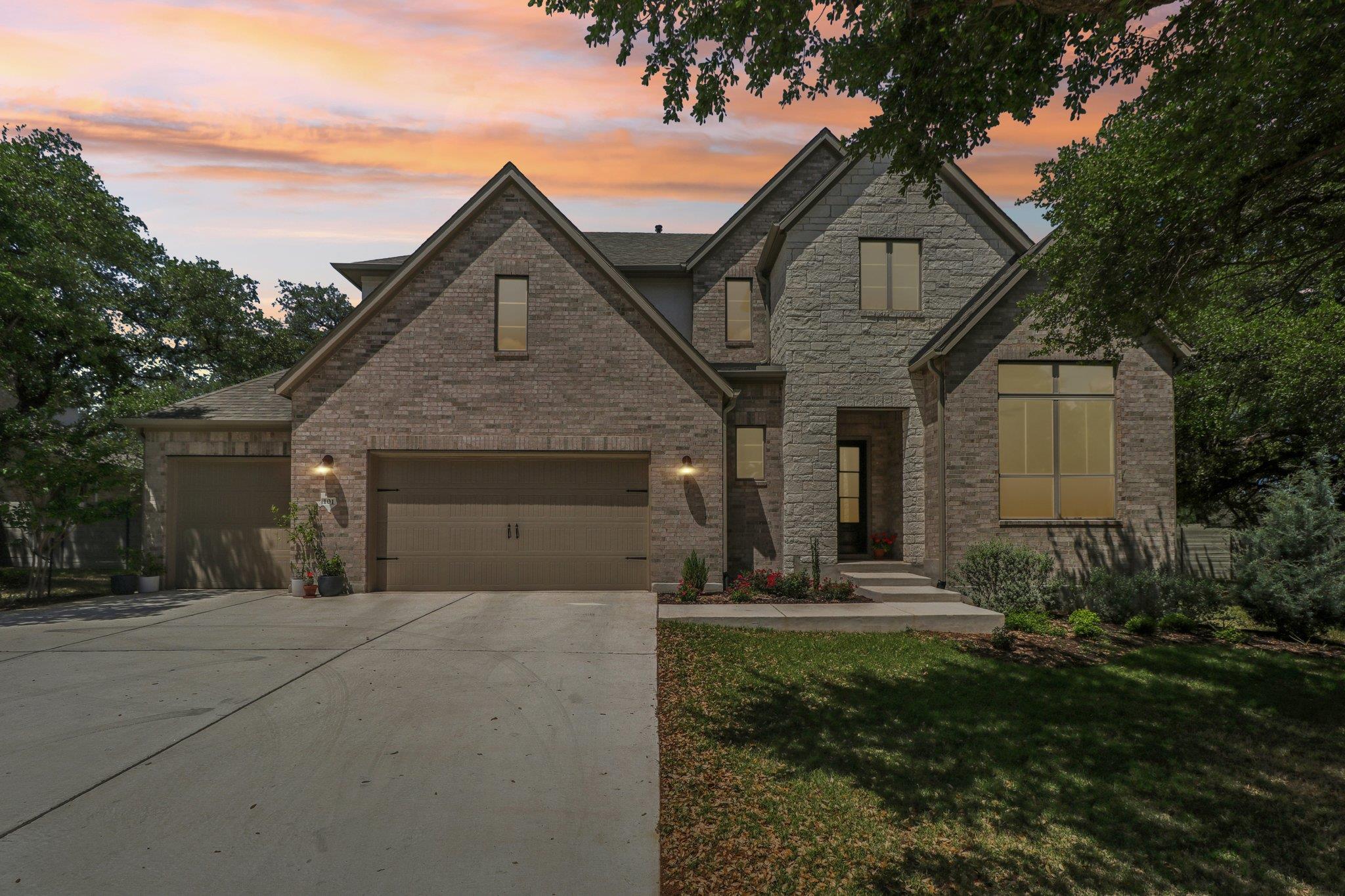 101 Wolf Ridge RD — photo 3